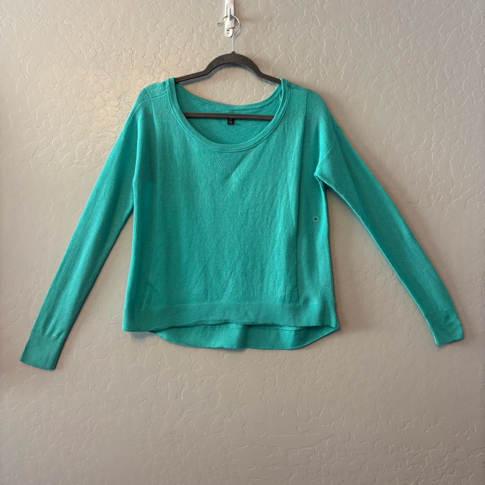 American Eagle Outfitters teal green long sleeve lightweight sweater NEW medium